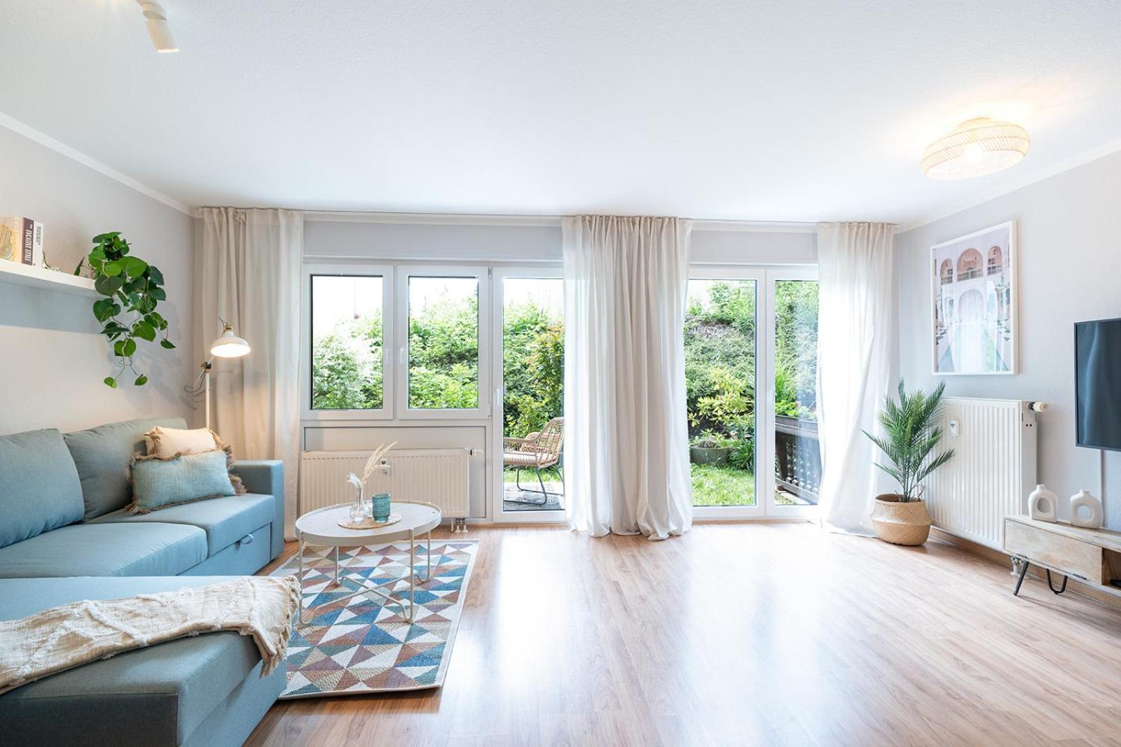 Benville Pirna - Modern - Familie - Terrasse Luaran gambar